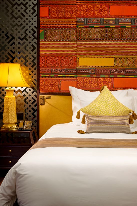 Phòng ngủ đôi sang trọng tại Silk Path Grand Resort &amp; Spa Sapa