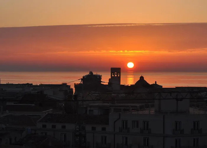 Thành phố Palermo lịch sử với kiến trúc độc đáo và các lựa chọn khách sạn spa