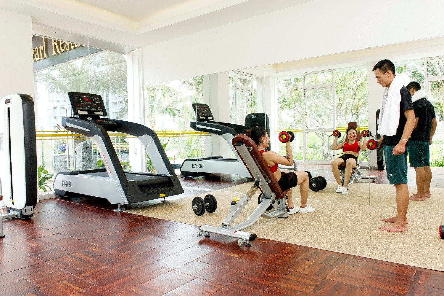 Trung tâm thể dục hiện đại với trang thiết bị tiên tiến tại Golden Peak Resort &amp; Spa Nha Trang