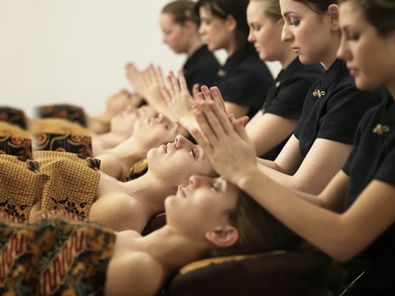 Đội ngũ nhân viên spa tận tâm và chuyên nghiệp sau quá trình tuyển dụng