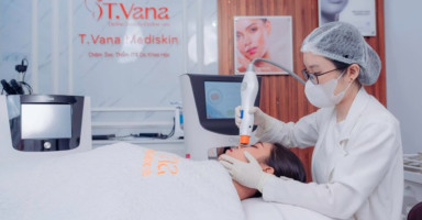 TVana Mediskin sử dụng nhiều kỹ thuật cao trong việc chăm sóc da mụn