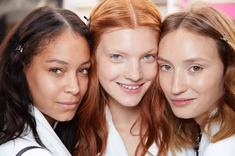 Mái tóc mây khỏe mạnh, bóng mượt sau khi tết