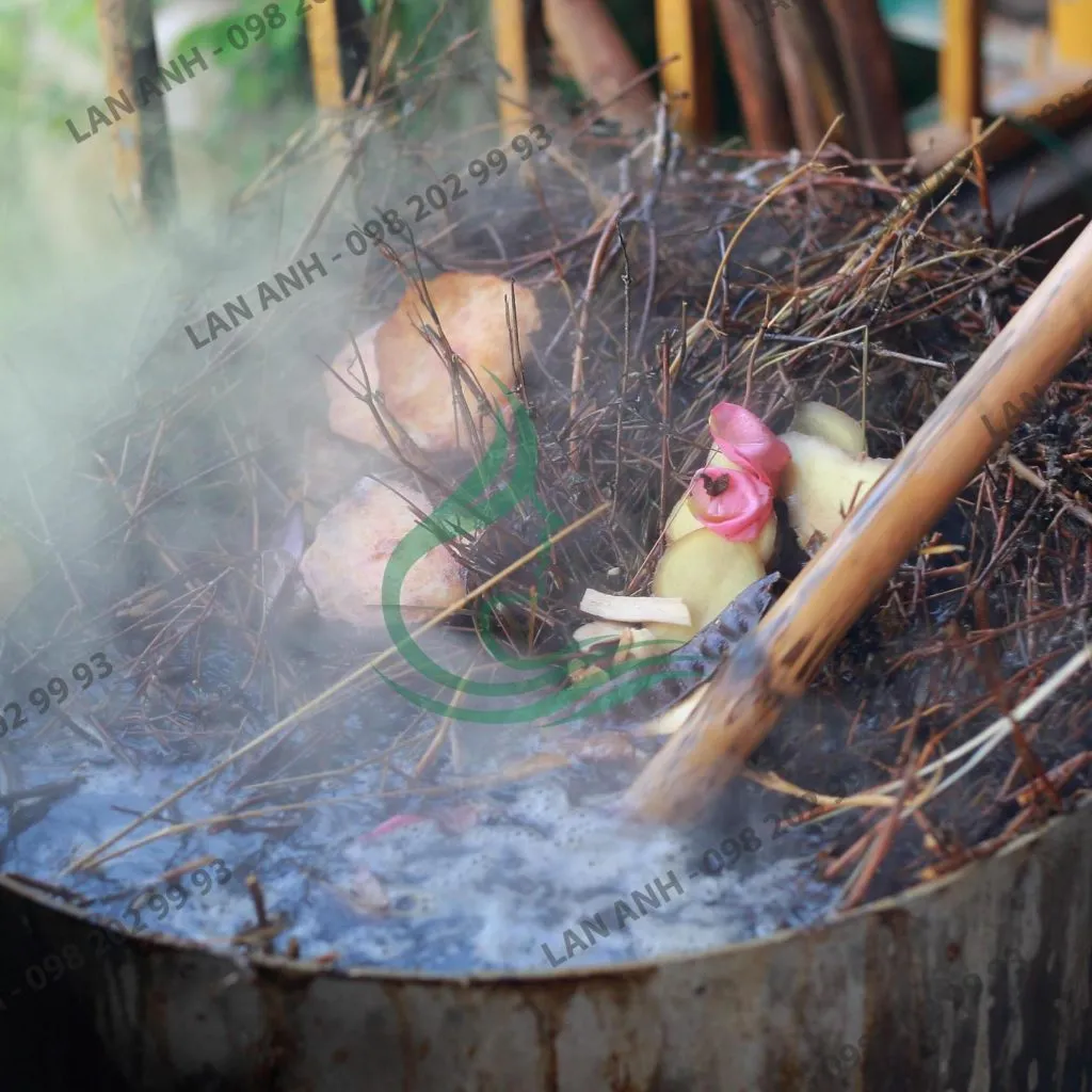 Quá trình cô đặc dầu gội thảo dược tại nhà, đảm bảo chất lượng và độ đậm đặc