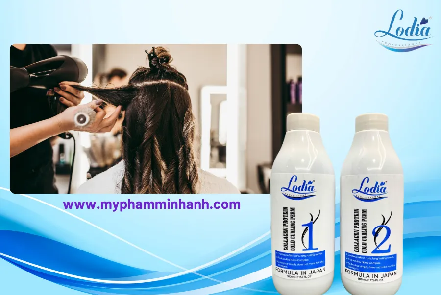 Kem uốn lạnh Collagen giúp các lọn tóc xù mì giữ nếp