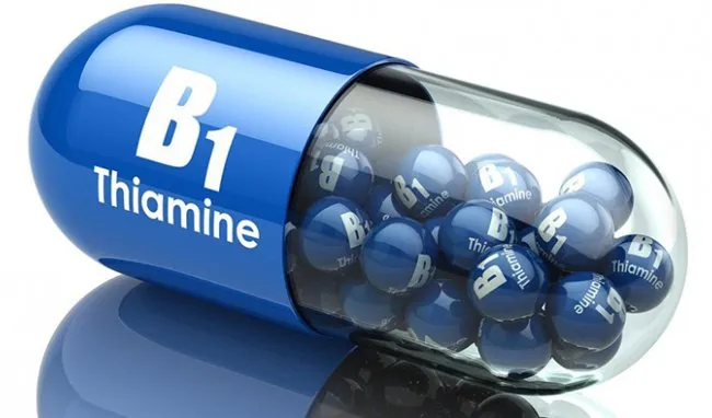Hình ảnh các viên nén Vitamin B1 được đặt cạnh nhau