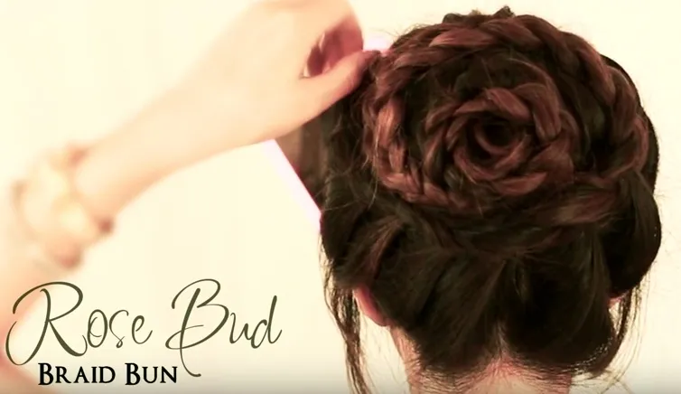 Búi tóc hoa hồng kết hợp tết tóc Pháp, kỹ thuật búi tóc dài sang trọng
