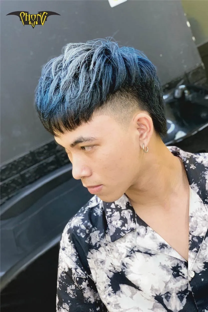 Một kiểu tóc nam không cần vuốt sáp, với độ phồng tự nhiên và thoải mái