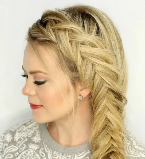 Thắt bím tóc kiểu xương cá chi tiết chuyên nghiệp