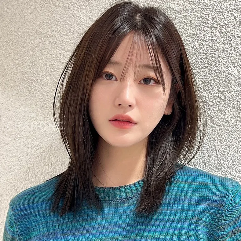 Tóc thẳng duỗi layer giải pháp thay đổi diện mạo