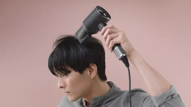 Mô tả cụ thể nội dung hình bằng tiếng Việt, tối đa 125 ký tự