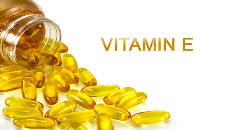 Vitamin E giúp cấu trúc tóc chắc khỏe, giảm hư tổn, xơ rối và giúp kích thích mọc tóc.
