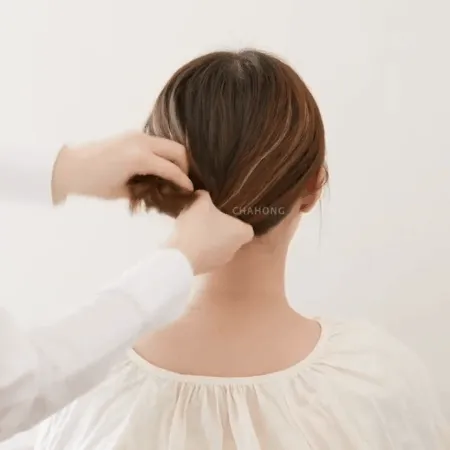 Kẹp càng cua cho tóc ngắn tạo phong cách riêng độc đáo