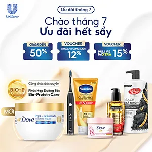 Bím tóc tết ôm sát da đầu với phần đuôi tóc xoăn sóng lãng mạn