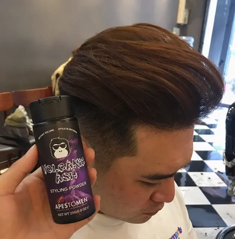 Bột tạo phồng tóc chuyên nghiệp giúp tăng cường kết cấu và giữ nếp cho mái tóc mỏng