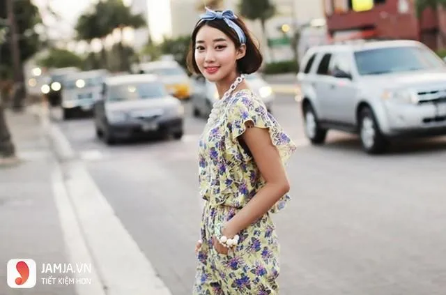 Thắt khăn xếp Turban thời trang để đi dạo hoặc đi biển, tạo điểm nhấn cao cho đỉnh đầu