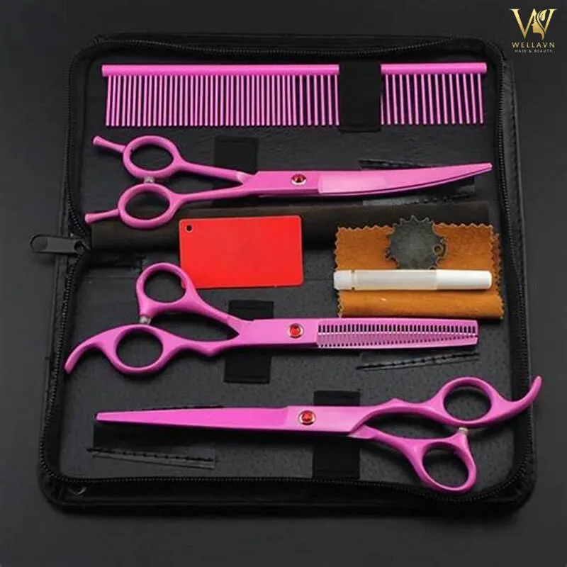 Các dụng cụ cắt tóc an toàn và chuyên dụng cho trẻ nhỏ