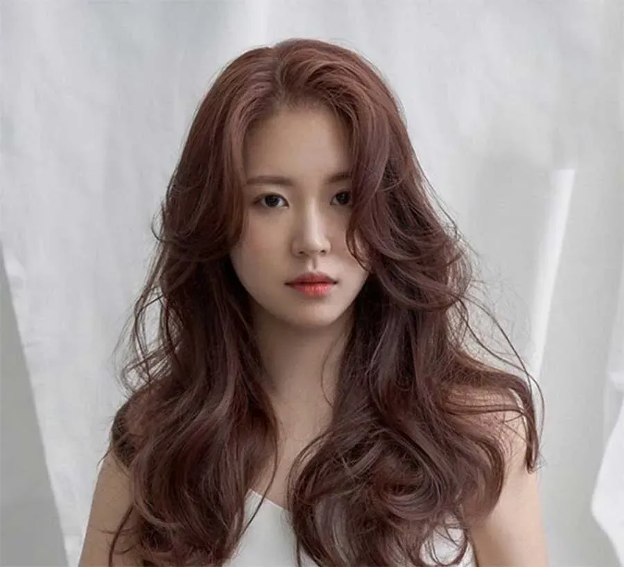 Tóc màu caramel hoàn hảo cho tông da ấm