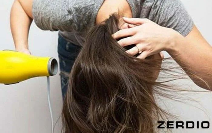 cách đội mũ không bị xẹp tóc mái