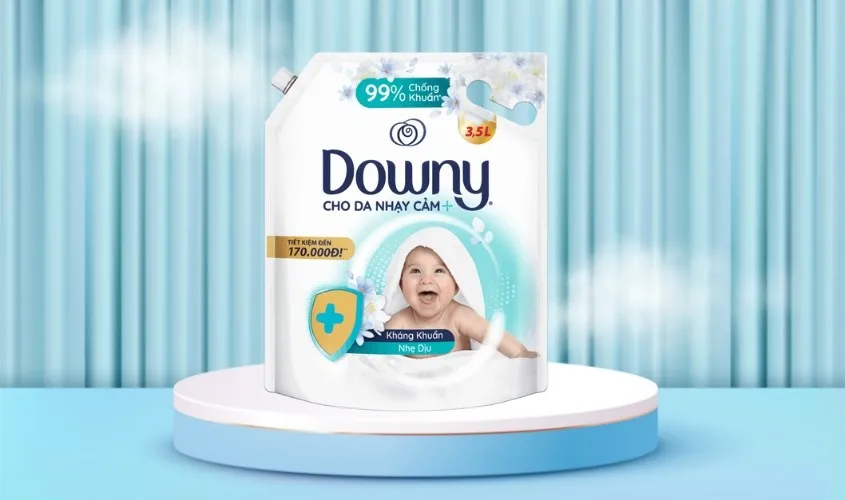 Túi nước xả Downy hương dịu nhẹ 3.5 lít