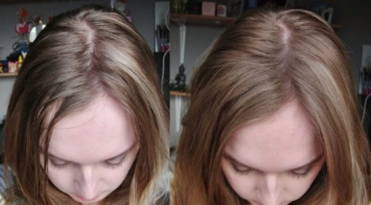 Hình ảnh minh họa một người đang sử dụng dầu gội khô hoặc bột để tạo độ phồng cho mái tóc của mình