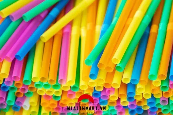 Uốn tóc xoăn nam bằng ống hút