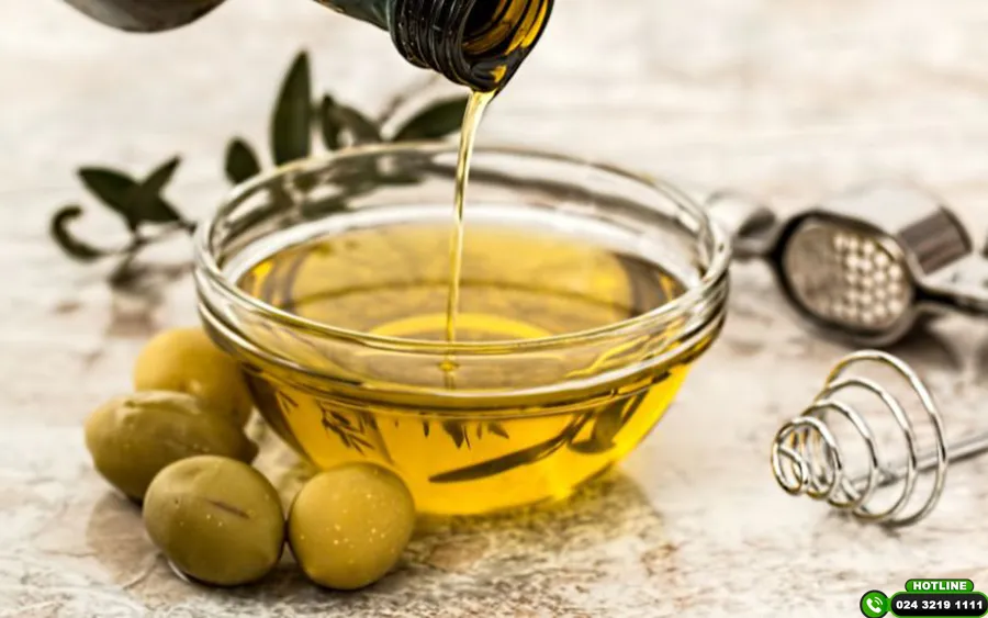 Cách làm cho tóc nhanh dài và ít rụng bằng dầu oliu