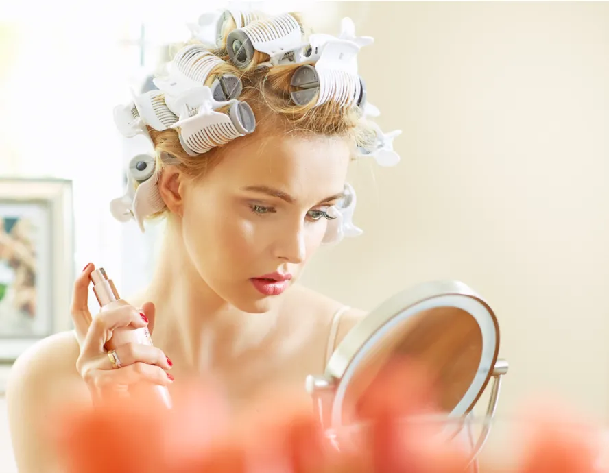 Sử dụng lô cuốn mút để làm tóc xoăn tại nhà mà không dùng nhiệt