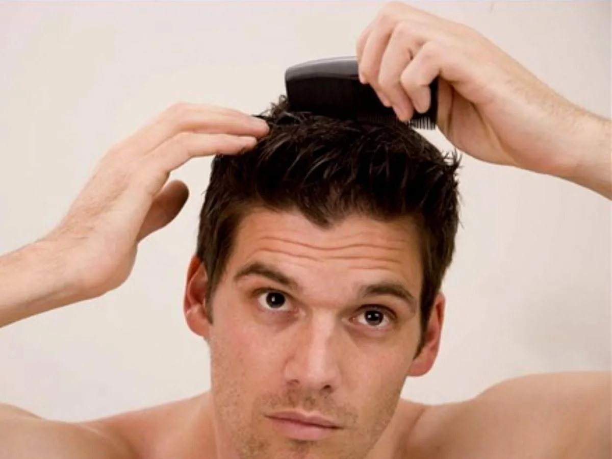 Chăm sóc tóc đúng cách cho kiểu tóc rẽ ngôi luôn đẹp