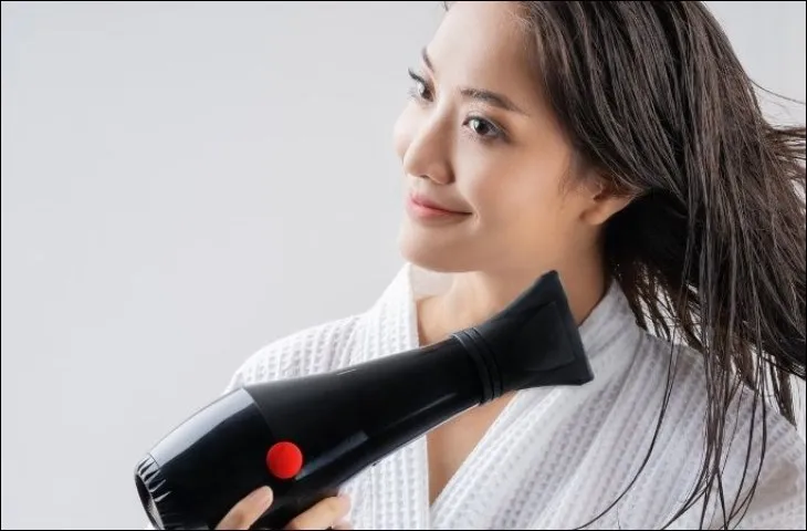 Mô tả cụ thể nội dung hình bằng tiếng Việt, tối đa 125 ký tự