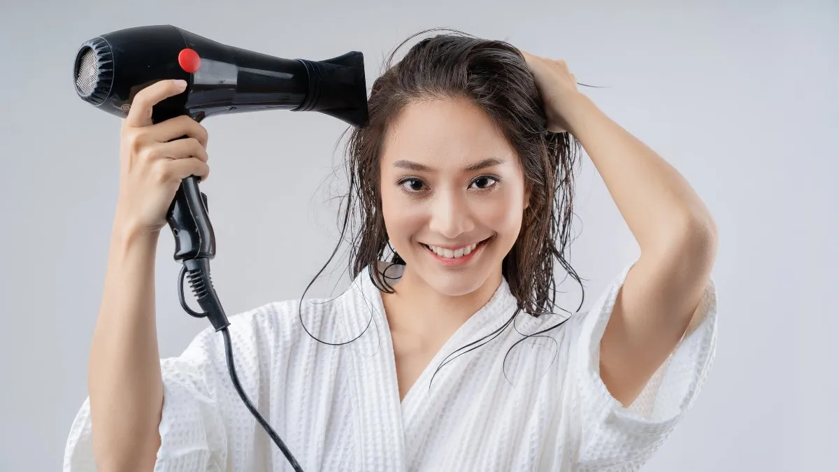 Tư vấn chọn máy sấy tóc phù hợp, chất lượng cao là yếu tố quan trọng để có mái tóc nữ đẹp