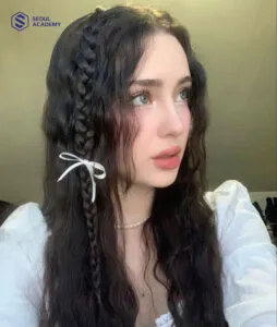 Chọn dây ruy băng cùng màu với trang phục