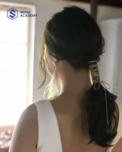 Kiểu tóc dành cho các nàng thích sự đơn giản và nhẹ nhàng