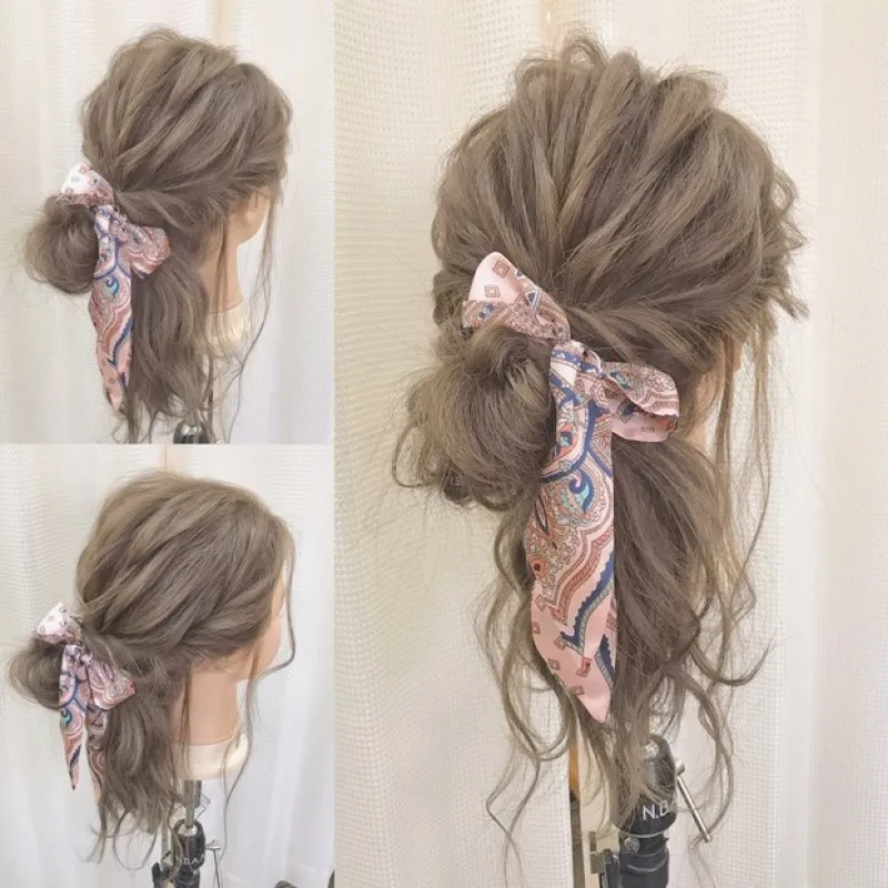 Thắt Nơ Bướm Cho Tóc Búi Đuôi Ngựa