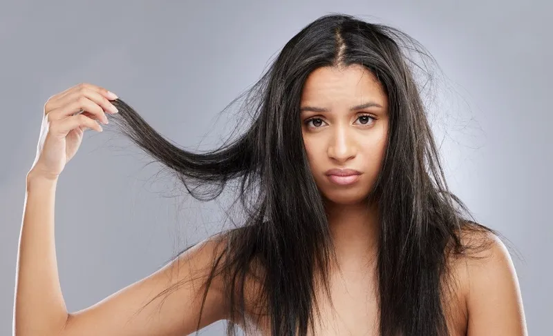 Mái tóc dày mượt không chỉ là thẩm mỹ mà còn phản ánh tình trạng sức khỏe tổng thể và hormone