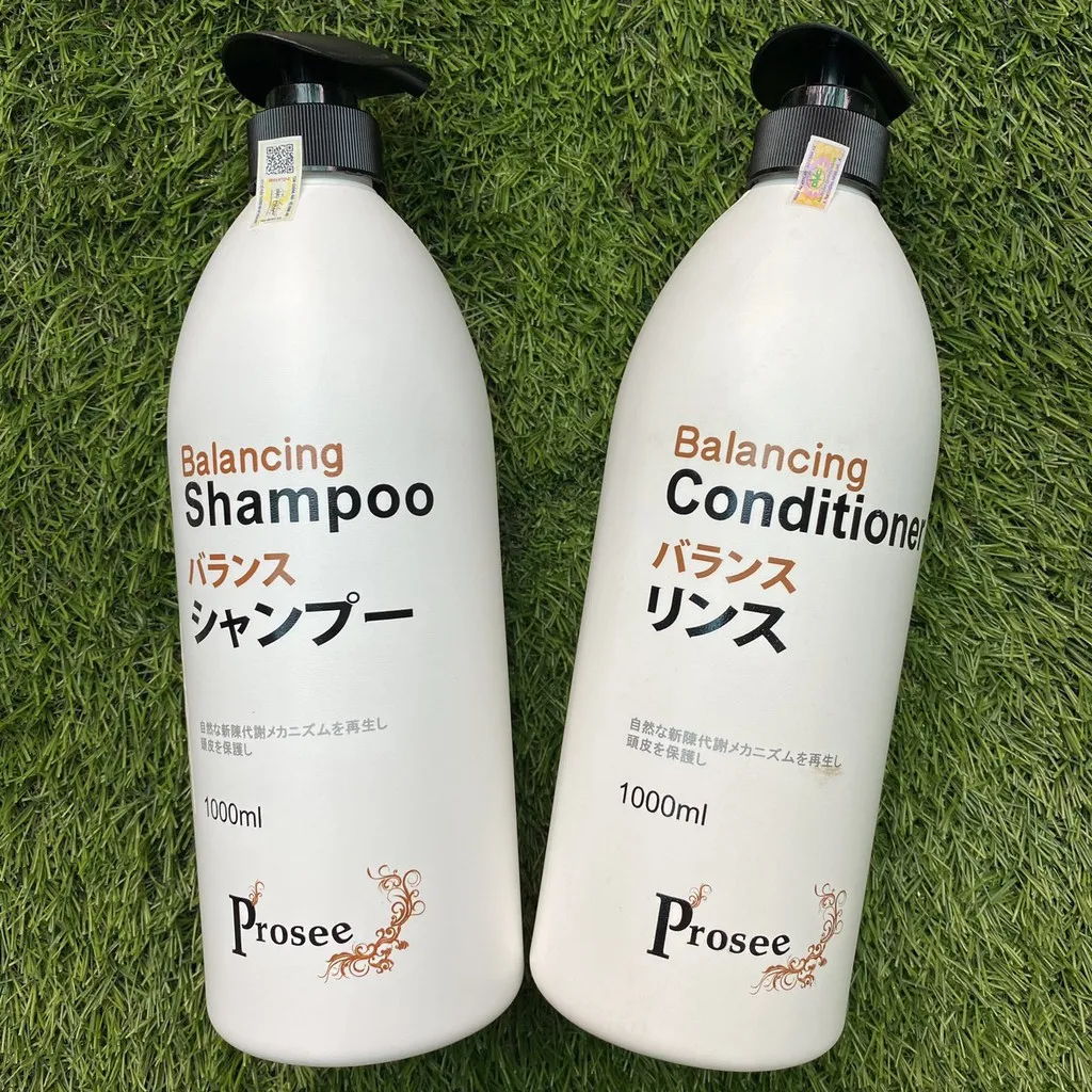 Sản phẩm dầu gội Prosee Balancing chứa các hoạt chất giúp làm sạch sâu và cân bằng độ dầu trên da đầu