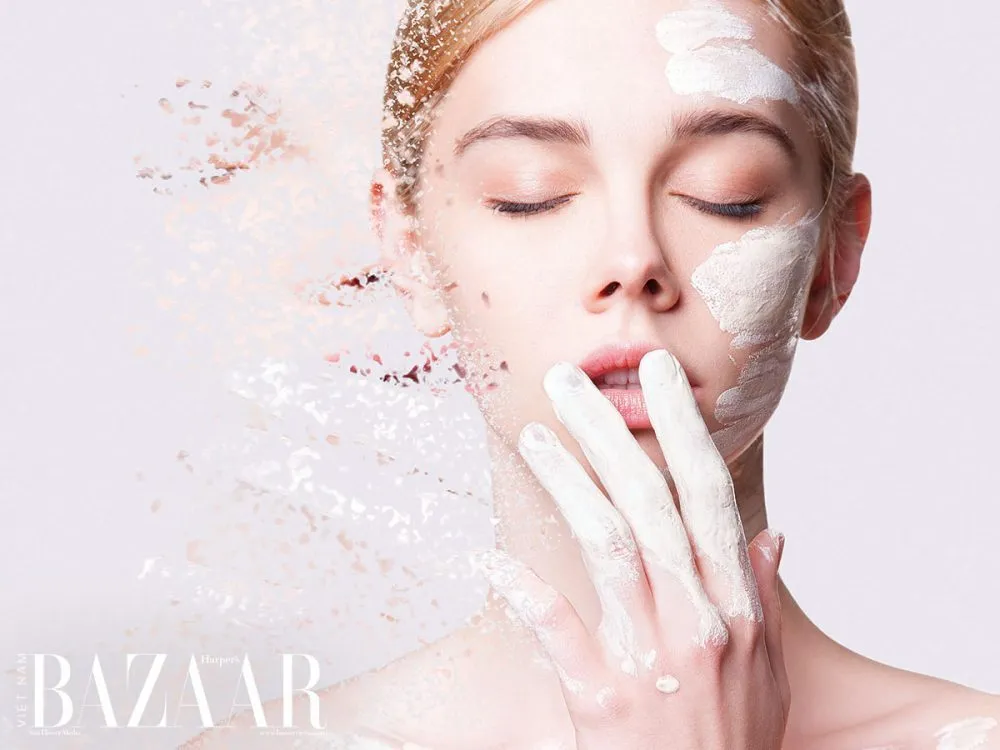 Gel tẩy tế bào chết chứa AHA/BHA có thể giúp loại bỏ lớp da bị dính thuốc nhuộm nhẹ.