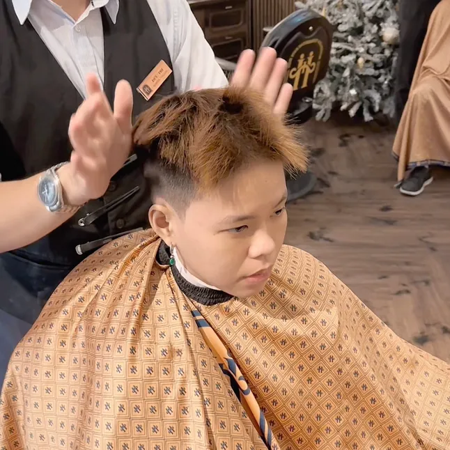 Các kiểu tóc ngắn nam phù hợp với tình trạng tóc khô xơ