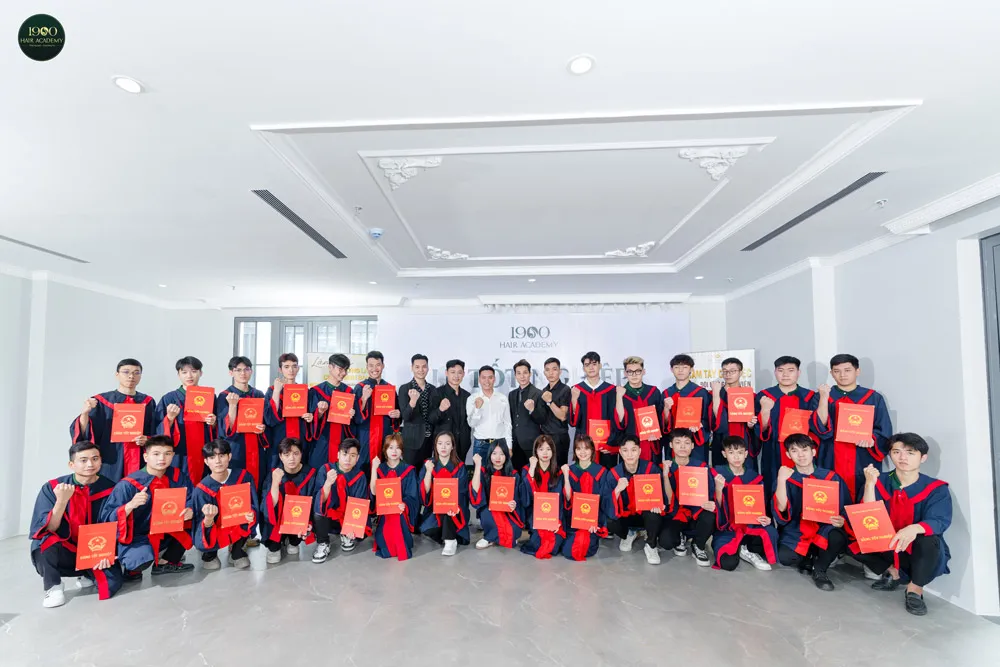 Nên tự học thêm để bạn có tay nghề tốt