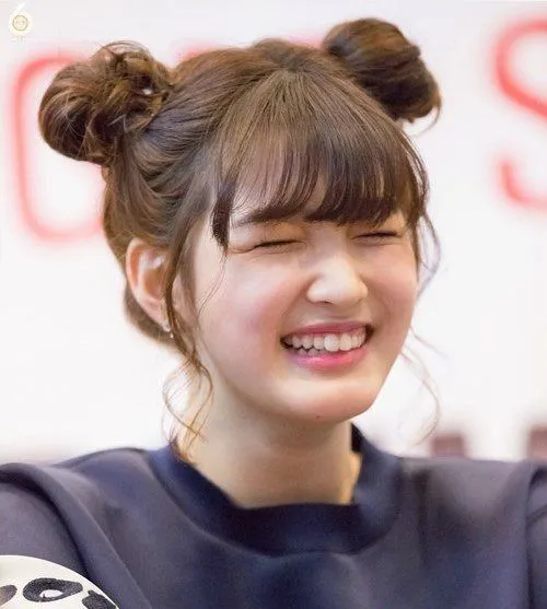 Cách búi tóc đôi dễ thương, ngộ nghĩnh phù hợp đi dã ngoại