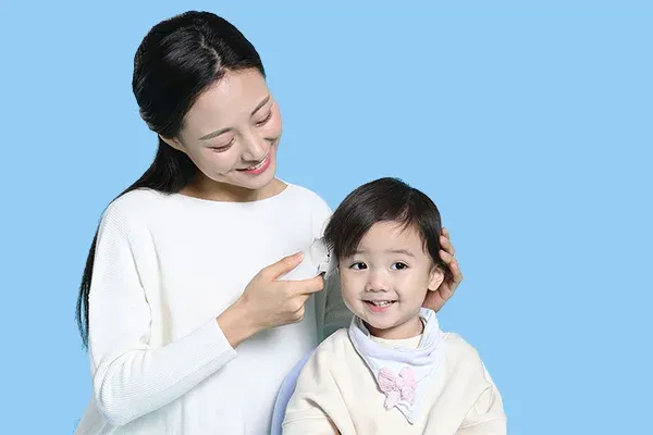 Hướng dẫn cách hớt tóc cho bé bằng tông đơ trẻ em