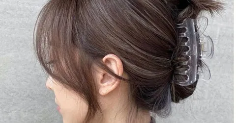 Lời khuyên từ chuyên gia về cách kẹp càng cua tóc xoăn an toàn và giữ nếp lâu dài