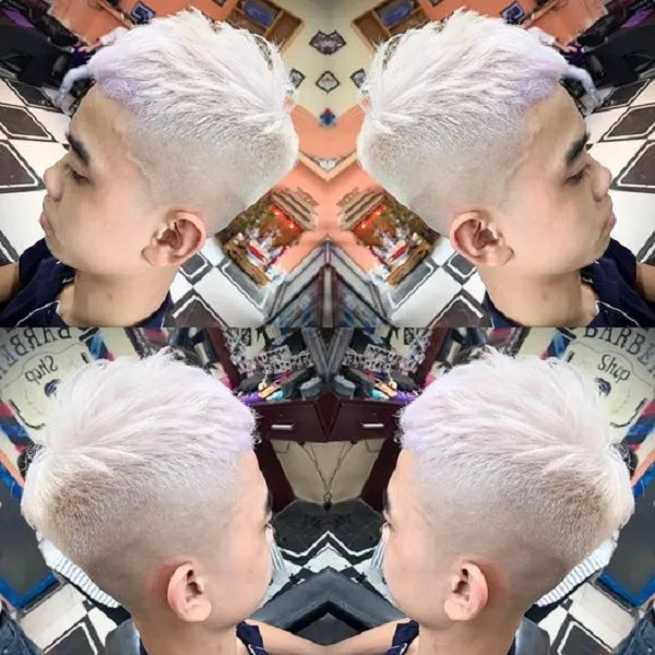 Góc chụp nghiêng tôn lên các đường cong và độ dài của tóc