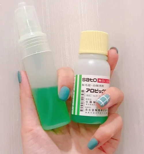 Hướng dẫn thoa thuốc mọc tóc Sato lên vùng da đầu thưa