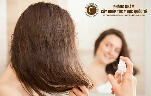 Các phương pháp cấy tóc tự thân hiện đại sử dụng công nghệ tiên tiến để khắc phục hói đầu và giúp tóc mọc nhanh hơn tại các cơ sở chuyên khoa