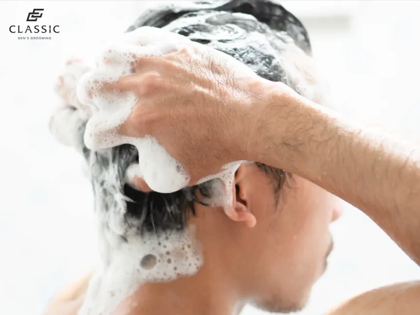 Kỹ thuật gội đầu đúng cách bằng dầu xả trước