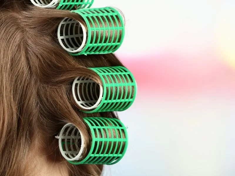 Hộp lô cuốn tóc với nhiều kích cỡ khác nhau