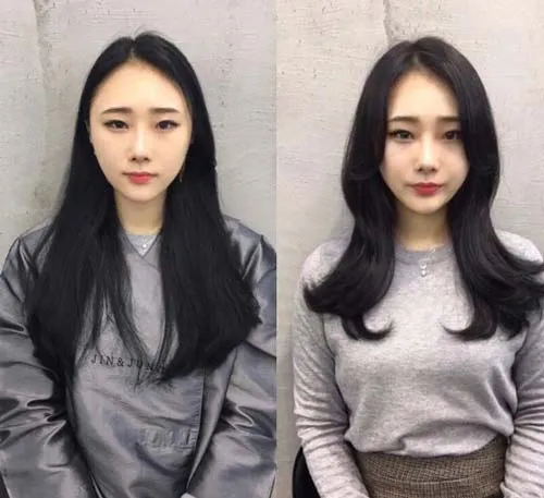 Kiểu tóc xoăn bồng bềnh kết hợp mái thưa giúp các cô nàng mặt tròn che đi khuyết điểm một cách khéo léo