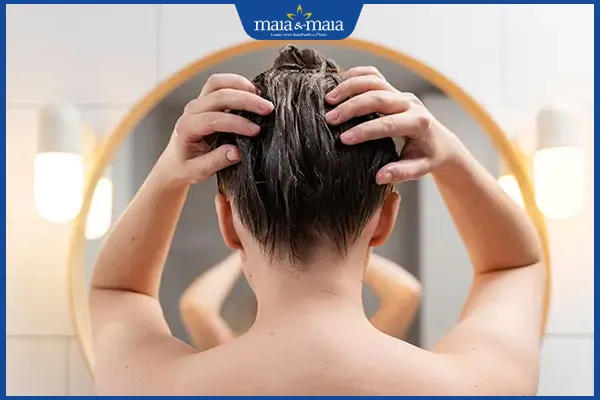 Massage da đầu là một cách cải thiện hiệu quả thay vì tìm cách nhổ tóc sâu