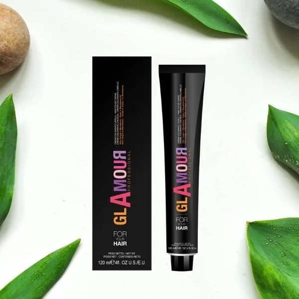 Màu nhuộm phục hồi Glamour (99 ánh sắc) chứa tinh dầu Macca và Argan. Đây là cách nhuộm tóc không bị rát da đầu với khả năng phục hồi tóc.