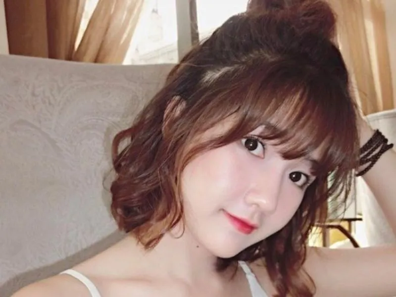 Nếu bạn đang tìm kiếm một giải pháp dưỡng tóc xoăn sóng ngắn tuyệt vời